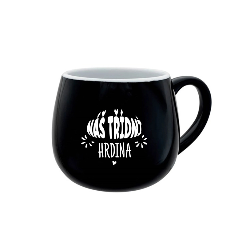 NÁŠ TŘÍDNÍ HRDINA - černý keramický hrníček 300 ml