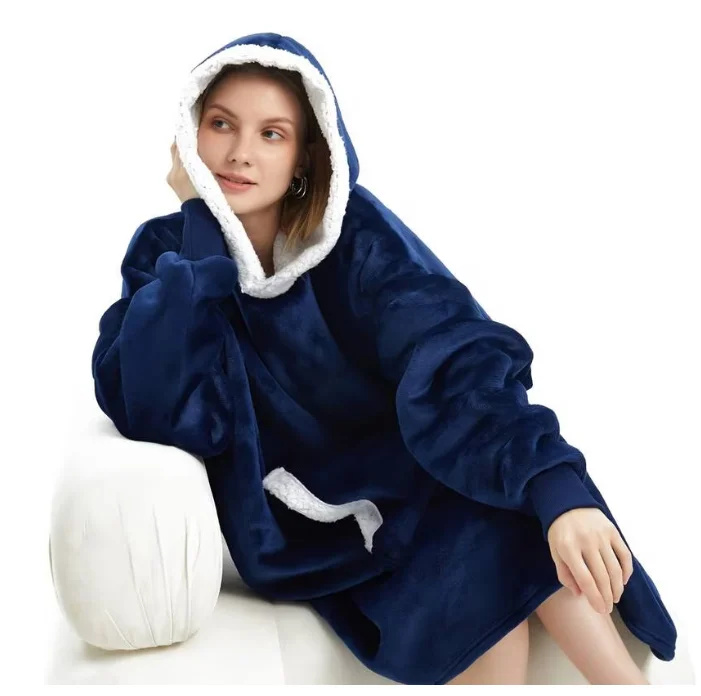 VERK Deka s rukávy a kapucí Huggle Hoodie - blue