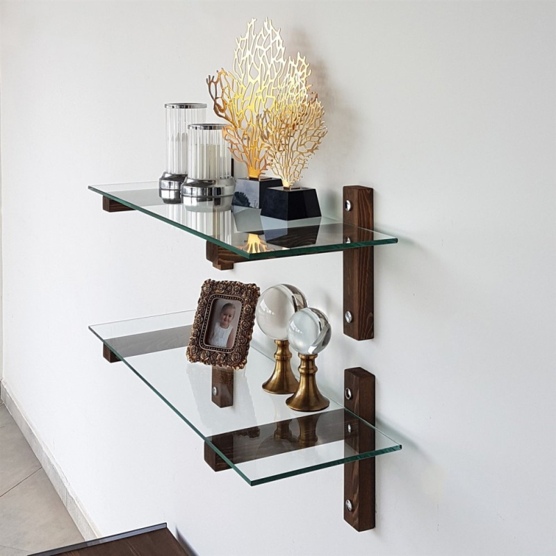 Nástěnná police R200