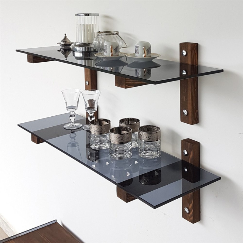 Nástěnná police R202