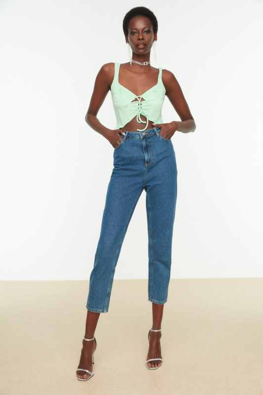 Trendyol zelený pletený bustier s detaily kravaty