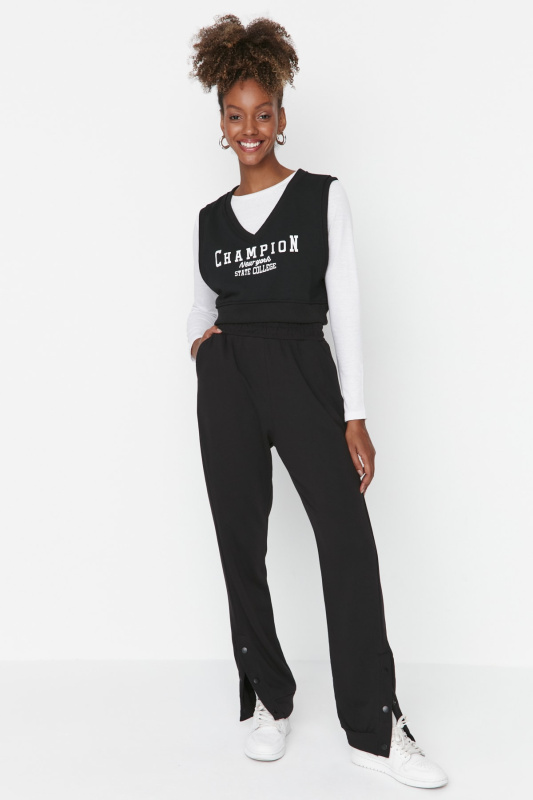 Trendyol Black Snap Detailní Loose Jogger Tlusté pletené tepláky