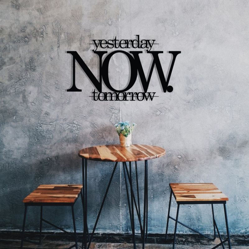 Dekorativní kovový doplněk na zeď Now