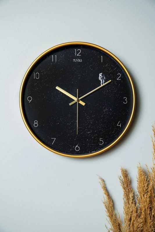 Dekorativní nástěnné hodiny Inzuzy