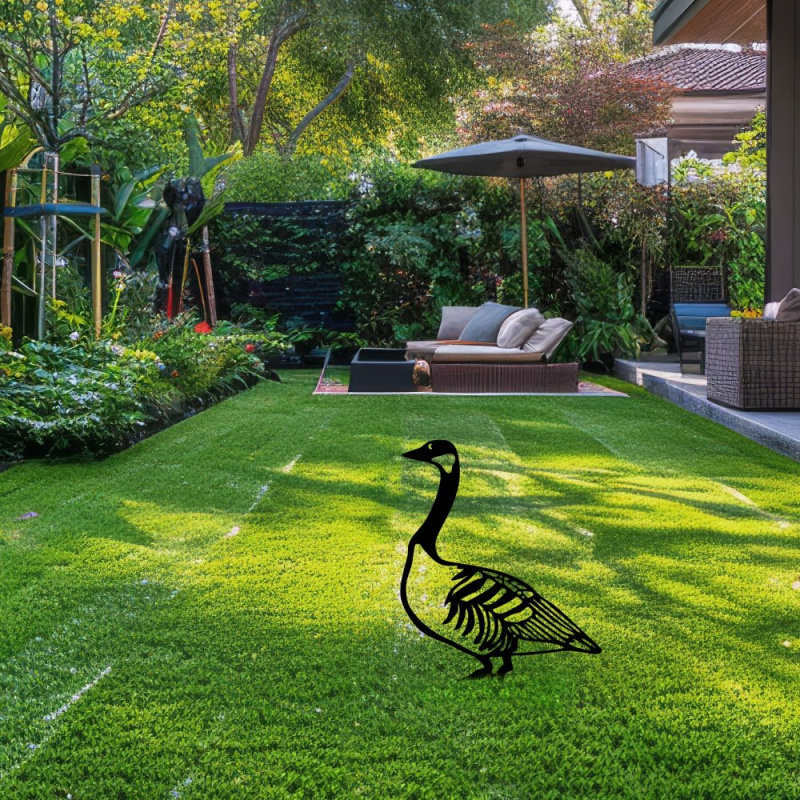 Zahradní dekorace Goose 03