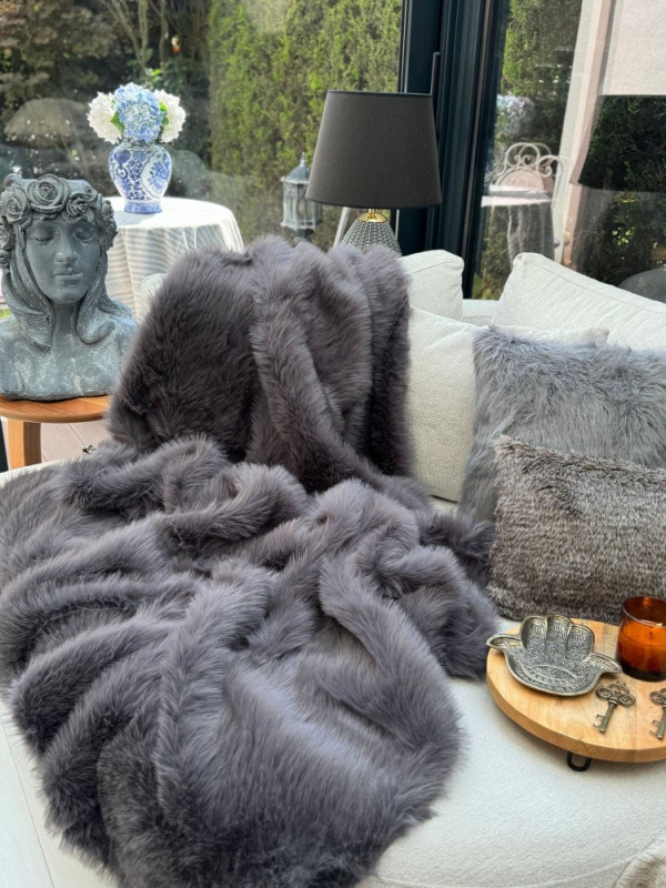 Přehoz na pohovku Lolita 200x75 - Anthracite