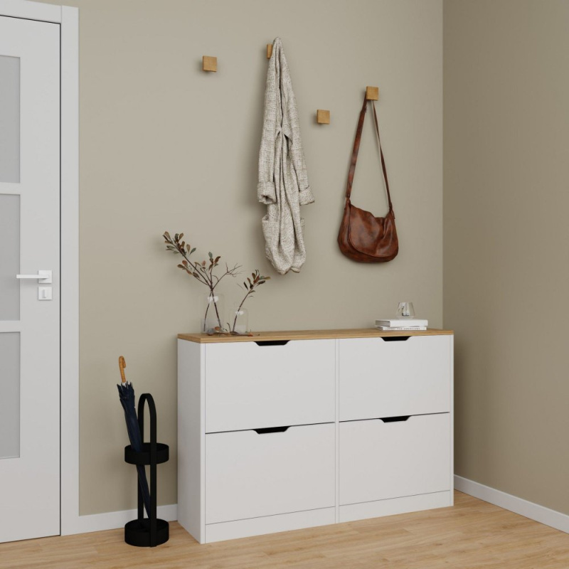 Botník April 1600-150