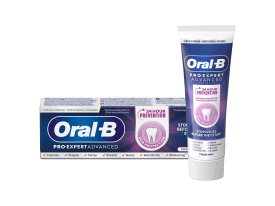 Oral B Pro Expert Advanced posilující zubní pasta 75 ml