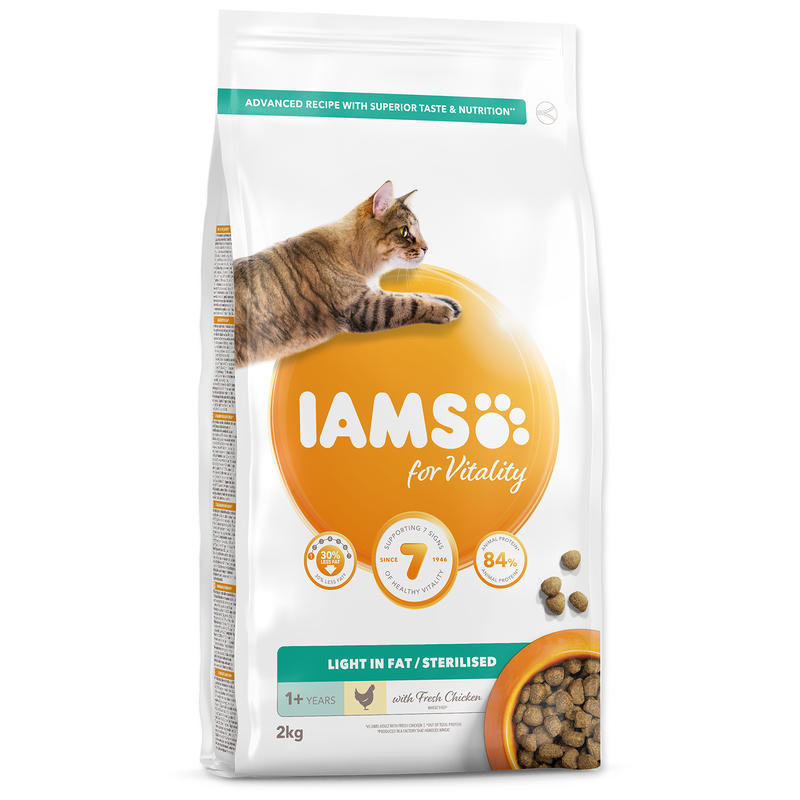 IAMS for Vitality Weight Control Cat Food with Fresh Chicken  2 kg