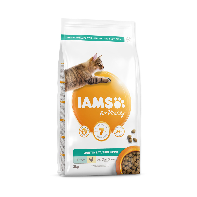 IAMS for Vitality Weight Control Cat Food with Fresh Chicken  2 kg