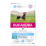 EUKANUBA Adult Small & Medium Light / Weight Control 3kg