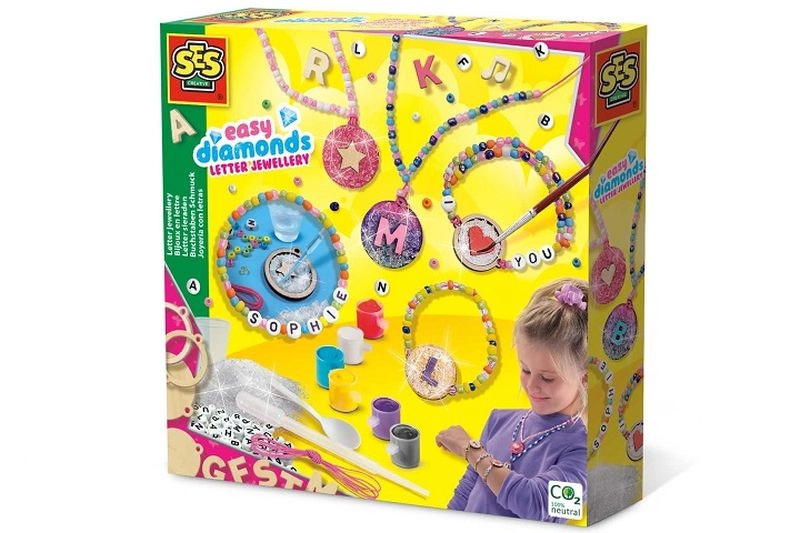 SES Creative sada na výrobu bižuterie s písmenky
