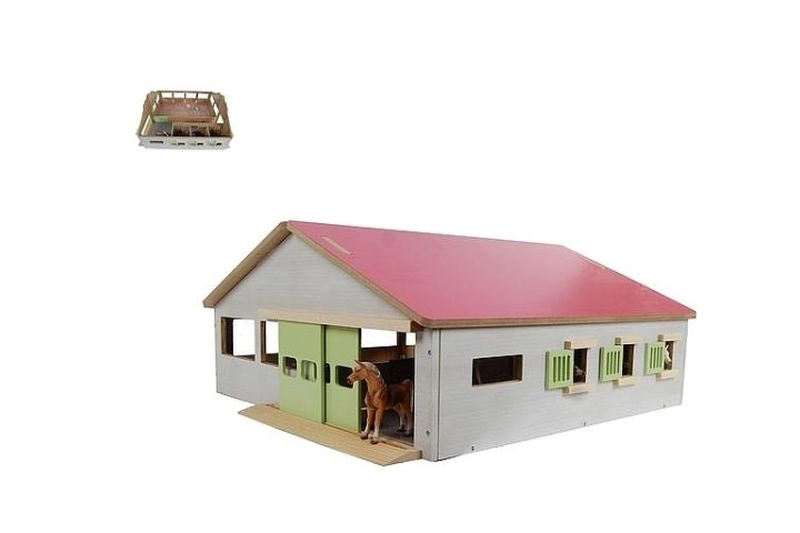 Stáj pro koně se třemi boxy a jízdárnou