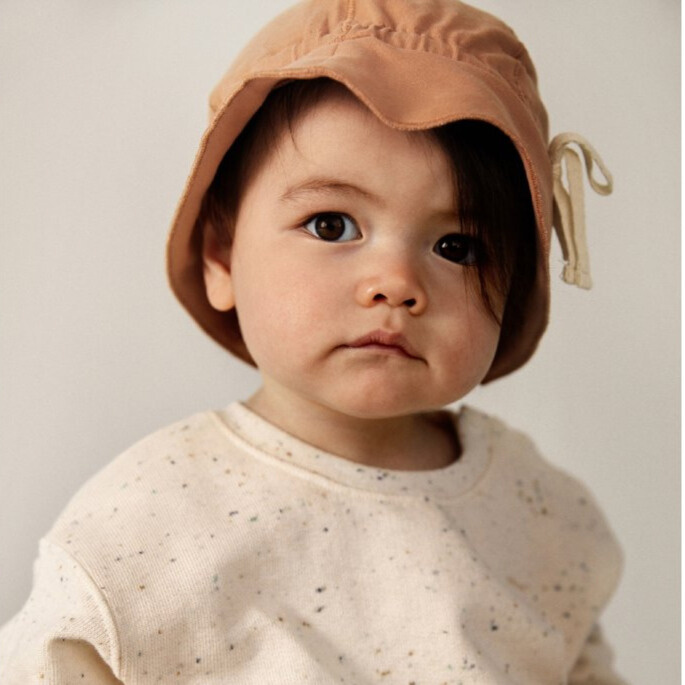 GRAY LABEL Klobouk GOTS Biscuit Velikost: 1-2y