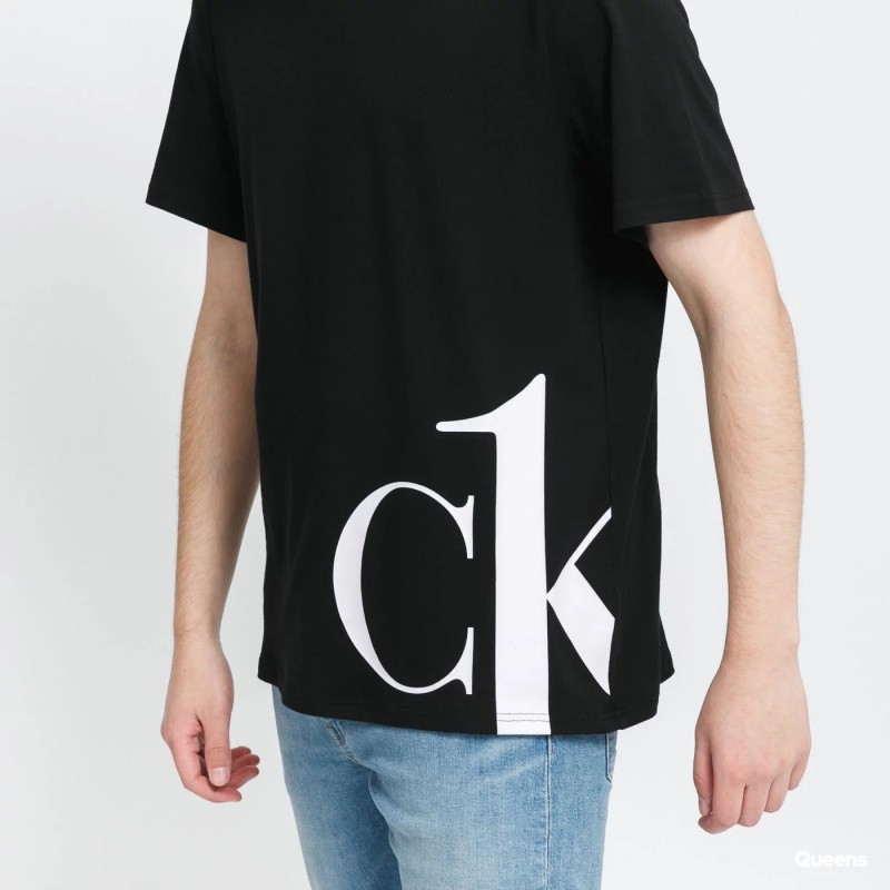Pánské tričko NM1904E - 1W6 - černá - Calvin Klein XL černá