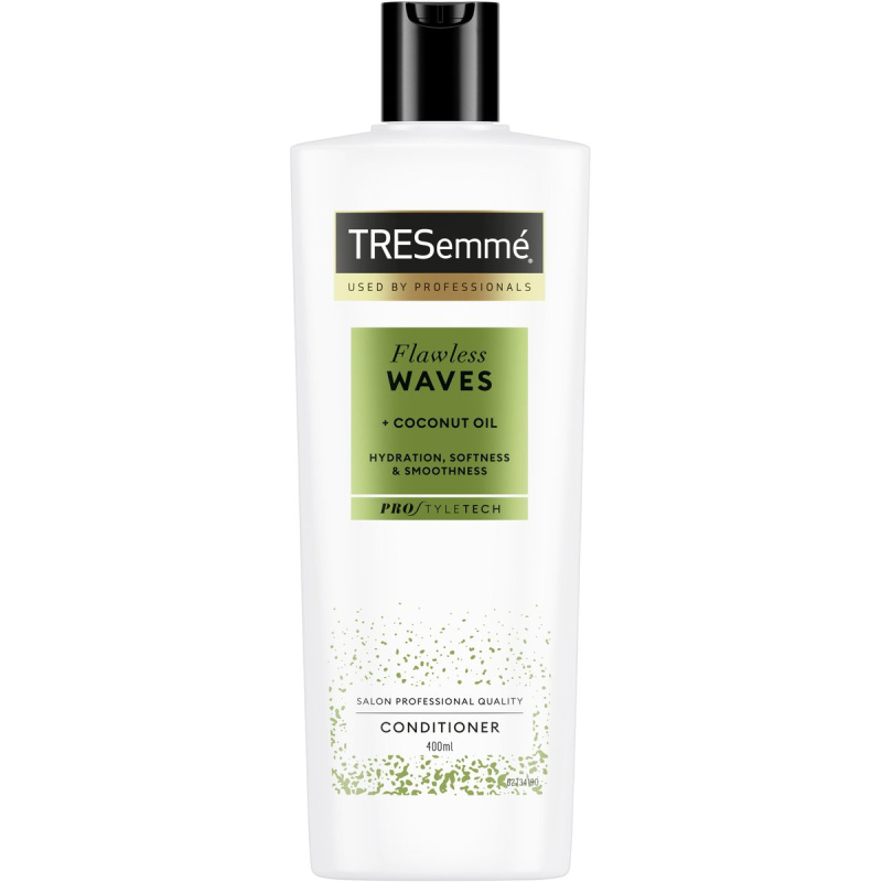 TRESemmé Flawless Waves kondicionér s kokosovým olejem