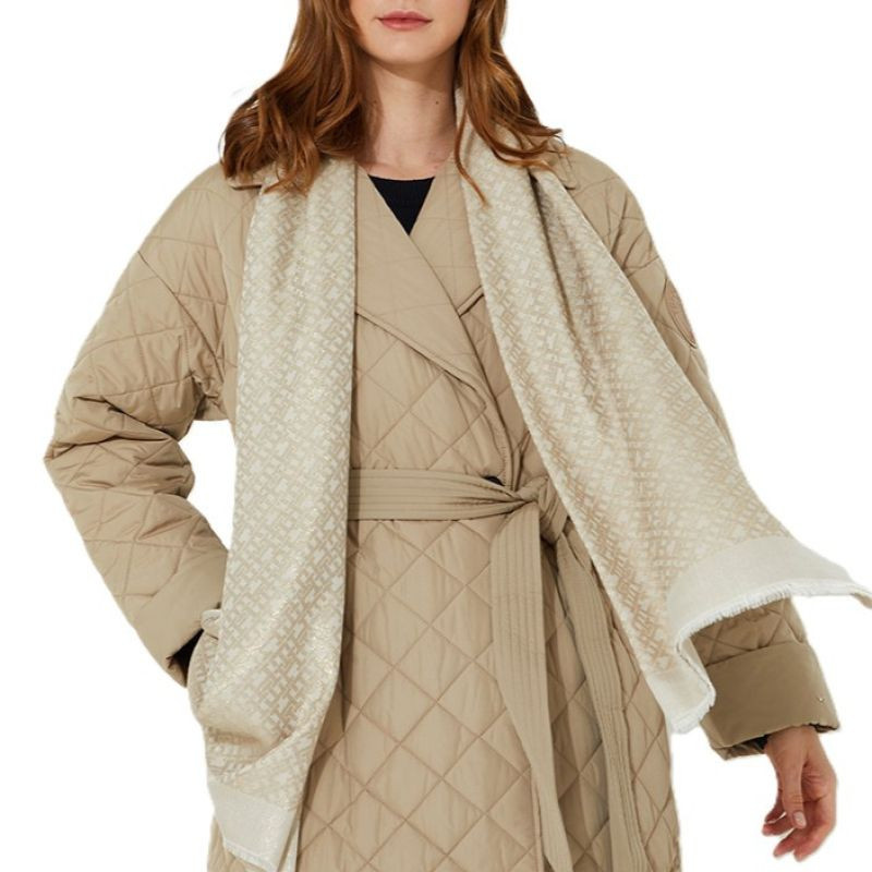 DÁMSKÝ LUXUSNÍ HIDŽÁBOVÝ ŠÁTEK TOMMY HILFIGER univerzita