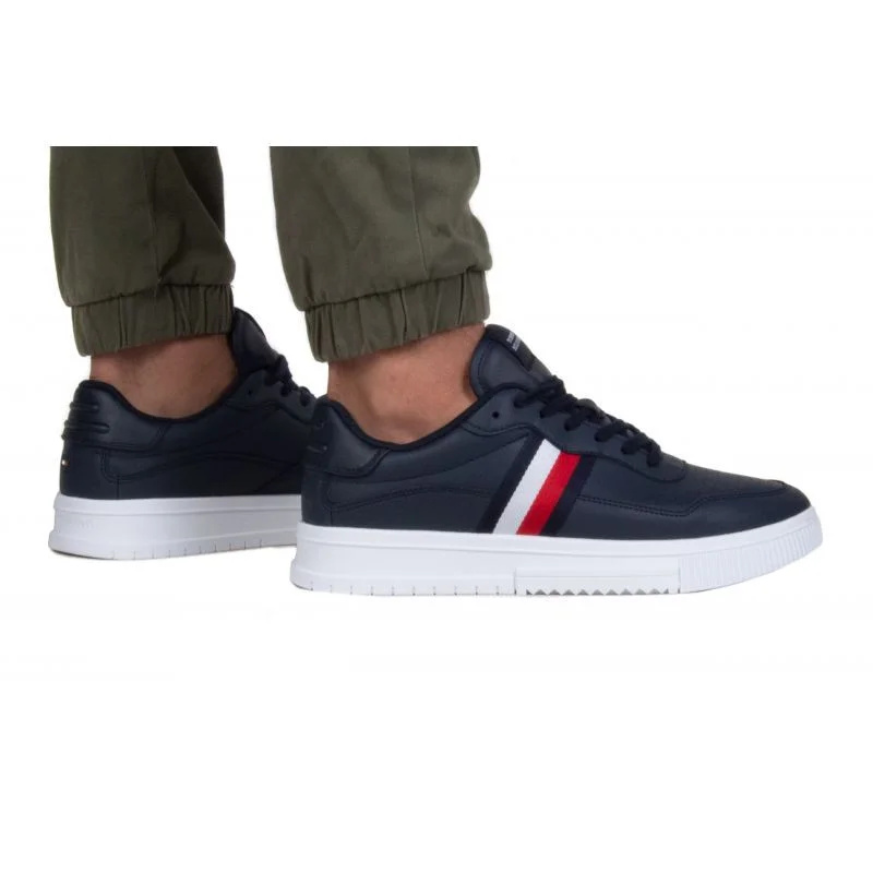 Tommy Hilfiger Supercup Leather Stripes M FM0FM04824 Boty DW5 41