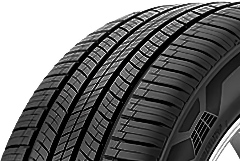 Nexen ROADIAN GTX 235/65 R17 104H