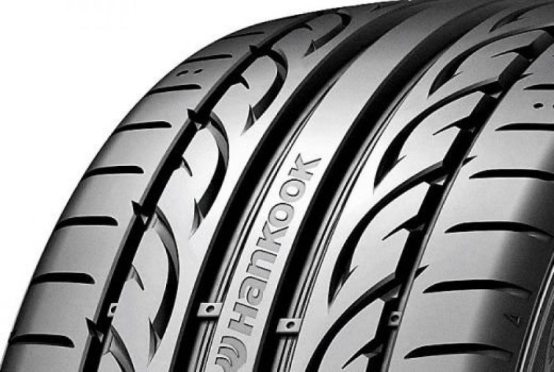 Hankook Ventus V12 Evo 2 K120 XL 215/50 R17 95W