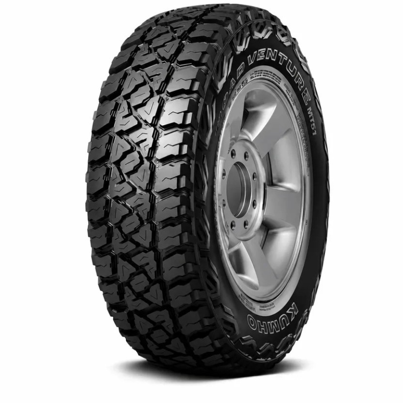 Kumho Road Venture MT51 235/75 R15 110/107q