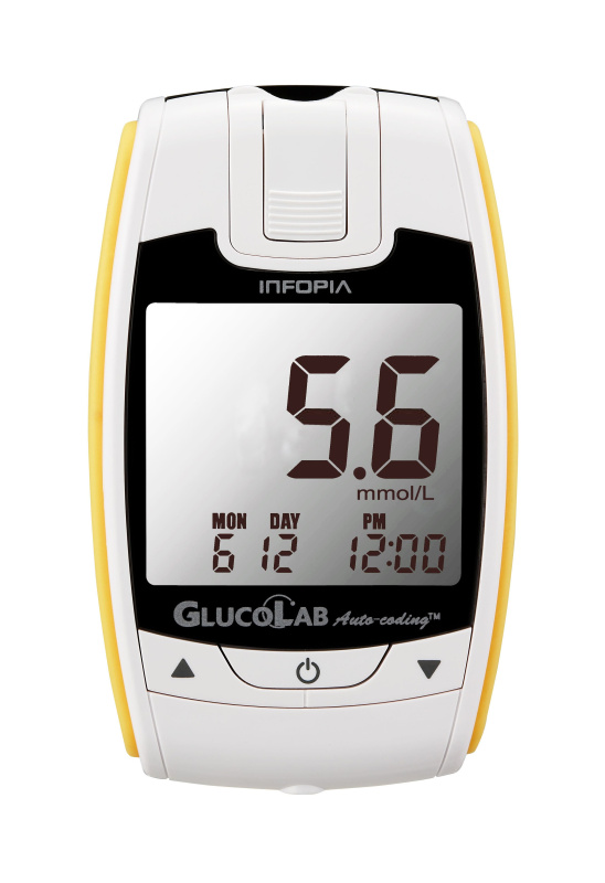 GLUCOLAB Glukometr + 25 testovacích proužků