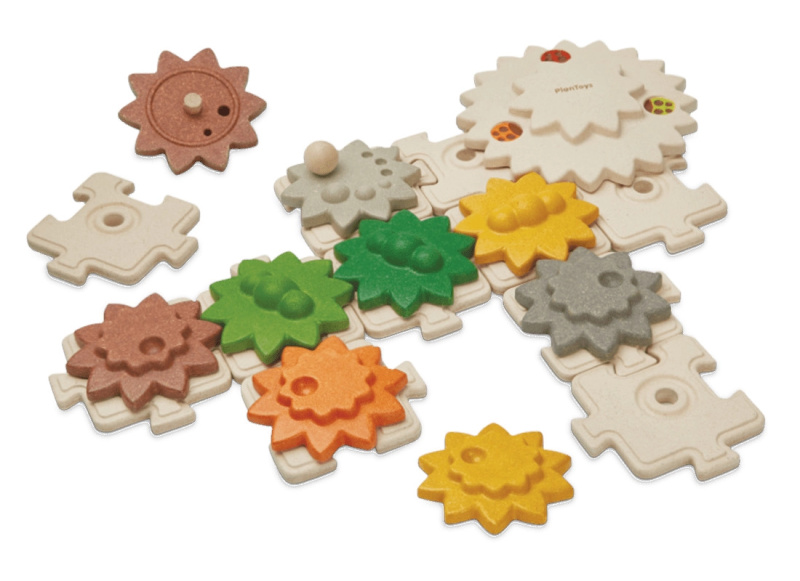 PlanToys dřevěná sada ozubených kol a puzzle