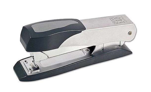 Sešívačka SAX 140 - stříbrná/černá