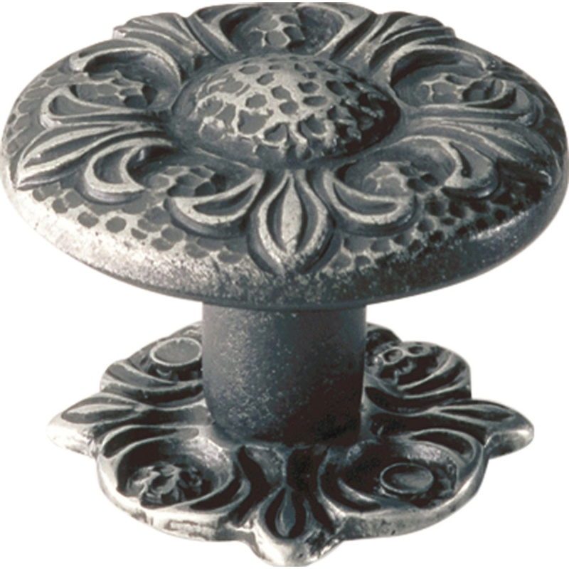 Knoflík 357 železný leštěný 33 mm x 33 mm x 25 mm