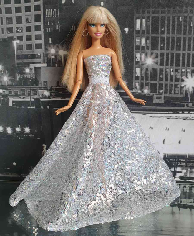 Lovedolls stříbrné flitrové šaty