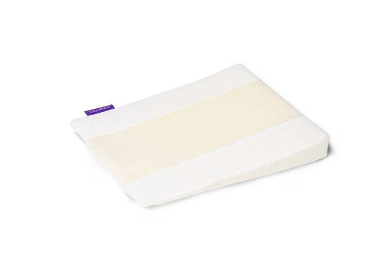 TRÄUMELAND klínový polštář Visco (0 - 8 měsíců)