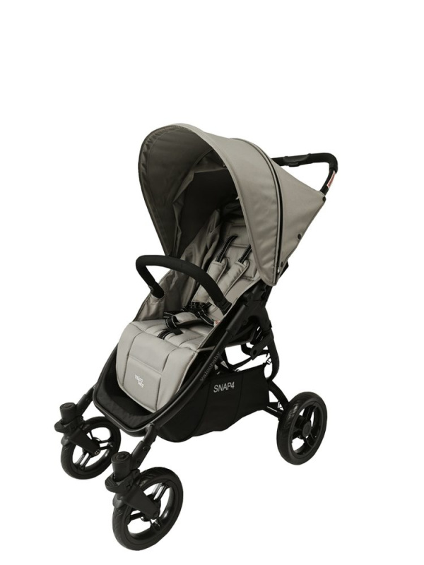 VALCO BABY Kočárek sportovní Snap 4 Sport Liquorice - VALCO BABY Kočárek sportovní Snap 4 Sport Fauna