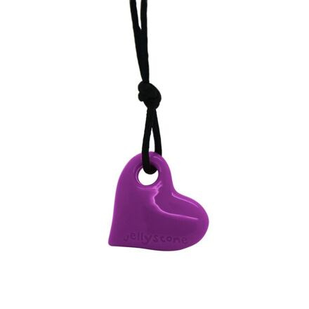 Jellystone Designs Uklidňující přívěsek Srdíčko - hroznově fialový