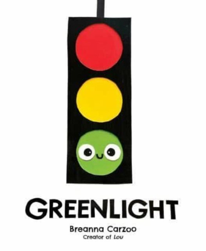 Greenlight (A Children's Picture Book About an Essential Neighborhood Traffic Light) - kniha z kategorie Pro děti