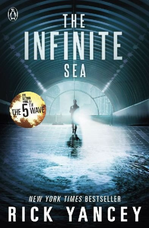 The Infinite Sea - Rick Yancey - kniha z kategorie Beletrie pro děti