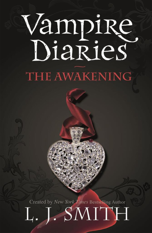 The Vampire Diaries: The Awakening (Book 1) - L.J. Smith - kniha z kategorie Pro děti