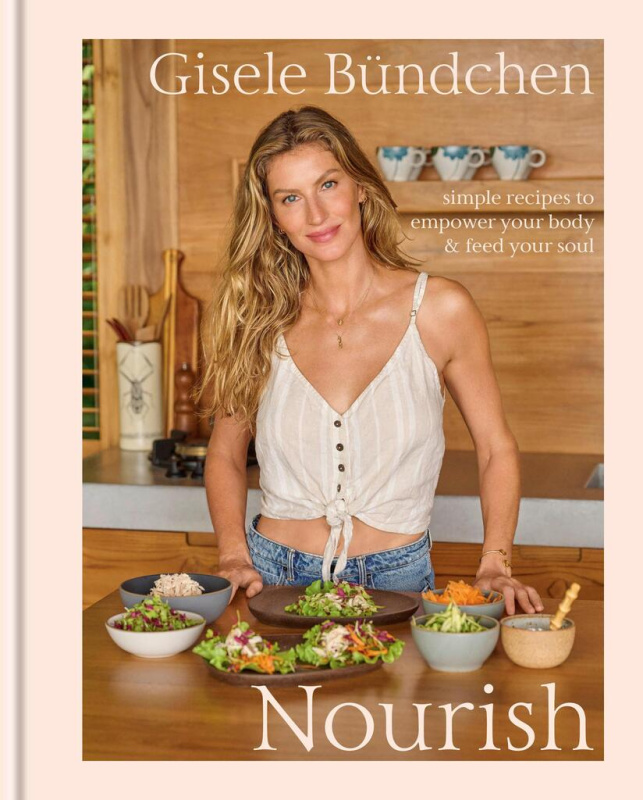 Nourish (Simple Recipes to Empower Your Body and Feed Your Soul) - kniha z kategorie Diety a zdravá výživa