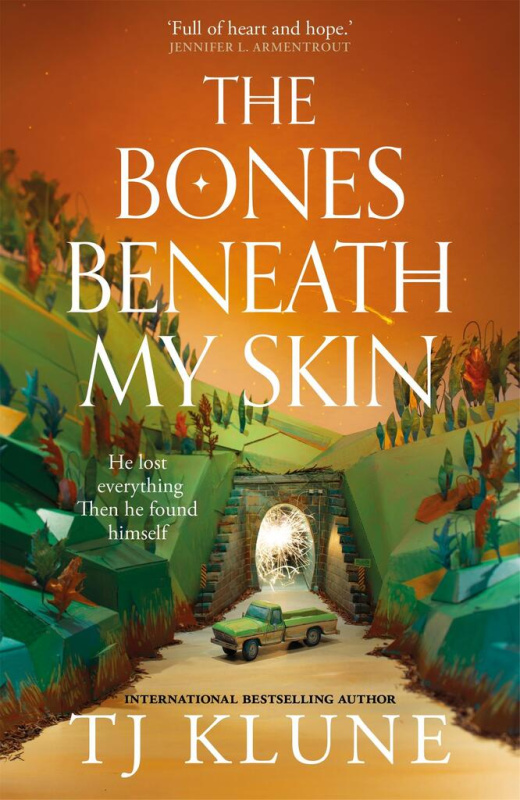 The Bones Beneath My Skin - T J Klune - kniha z kategorie Sci-fi