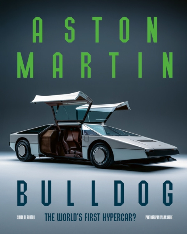 ACC Art Books Aston Martin Bulldog - Burton, Simon de