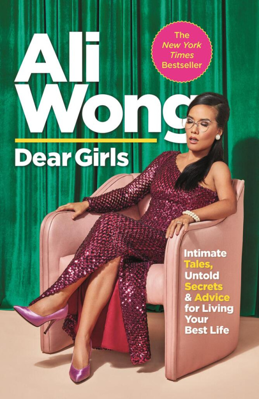 Dear Girls (Intimate Tales, Untold Secrets and Advice for Living Your Best Life) - kniha z kategorie Životopisy