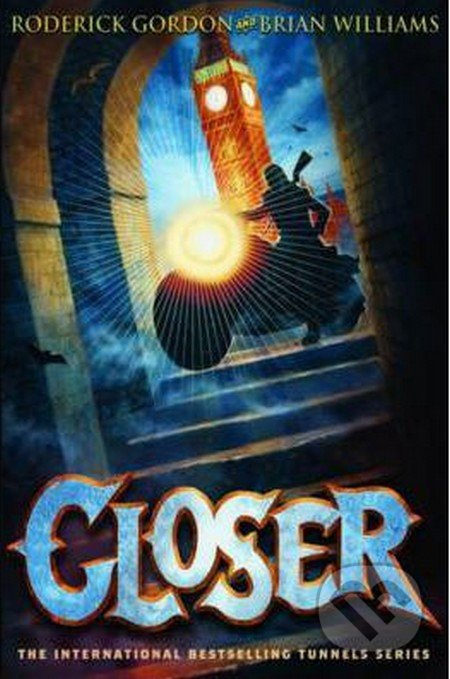 Closer - Roderick Gordon - kniha z kategorie Beletrie pro děti
