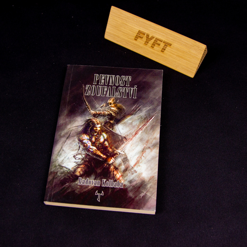 Pevnost zoufalství - Radovan Kolbaba - kniha z kategorie Sci-fi, fantasy a komiksy